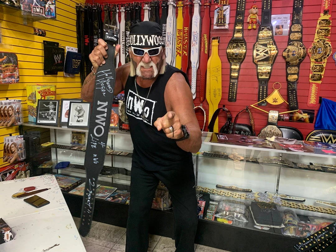 Hogan's Beach Shop Nwo Signed Weight Belt In Nwo Gear AUTOGRAPHED WEIGHT BELTS 1 Hogan's Beach Shop Nwo Signed Weight Belt In Nwo Gear AUTOGRAPHED WEIGHT BELTS