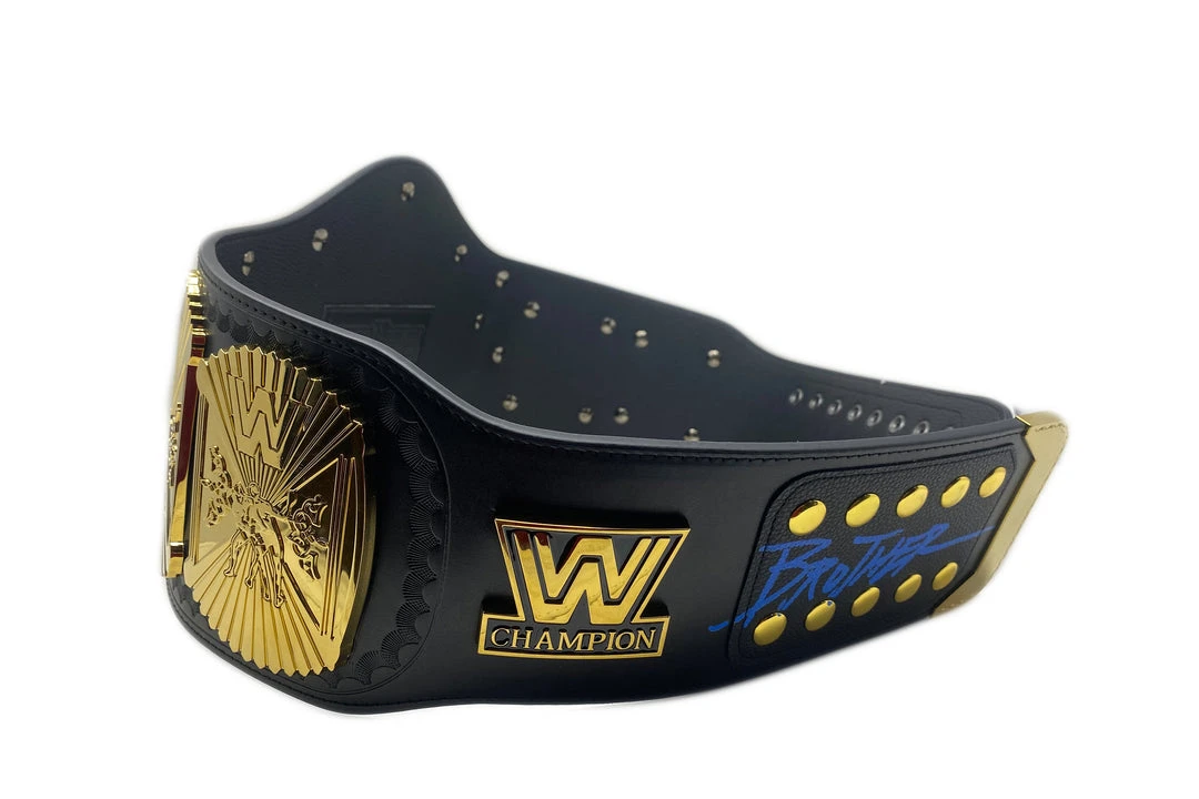 Hogan's Beach Shop Hulk Hogan Signed WWE Winged Eagle Replica Belt W Free Signed 8x10 BELTS 3 Hogan's Beach Shop Hulk Hogan Signed WWE Winged Eagle Replica Belt W Free Signed 8x10 BELTS